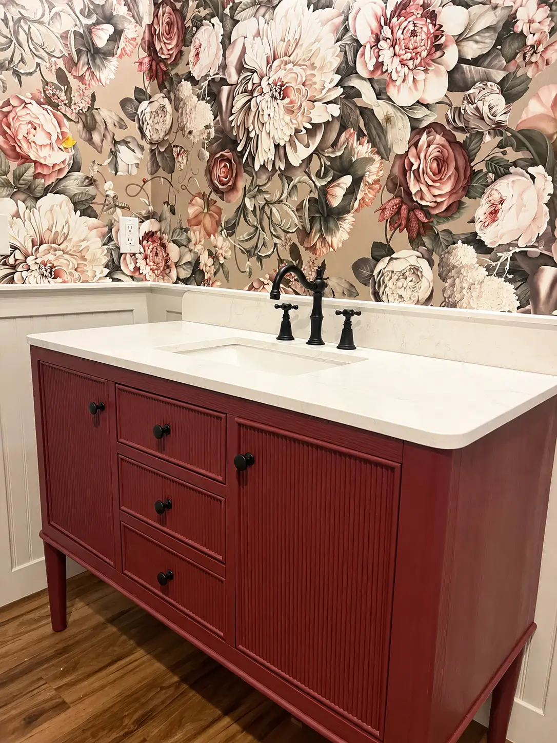 Residential Wallpaper Removal & Installation in Kansas City, MO/KS and Surrounding Areas